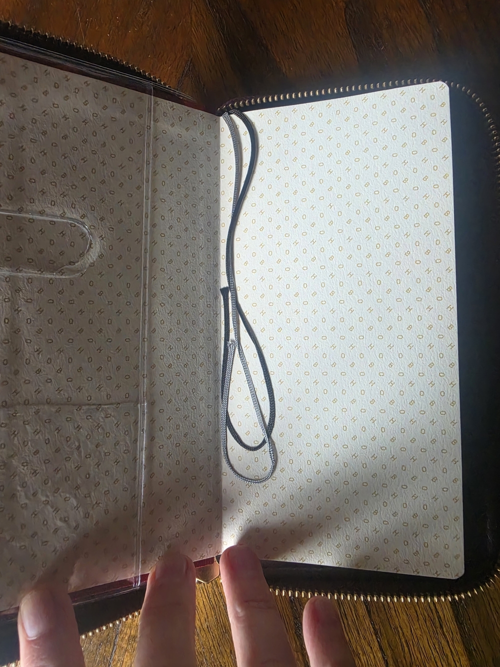 Handwrite Amarone Oxblood Hobonichi Techo Weeks Wallet with 2026 Insert - NWOT - Picture 6 of 17